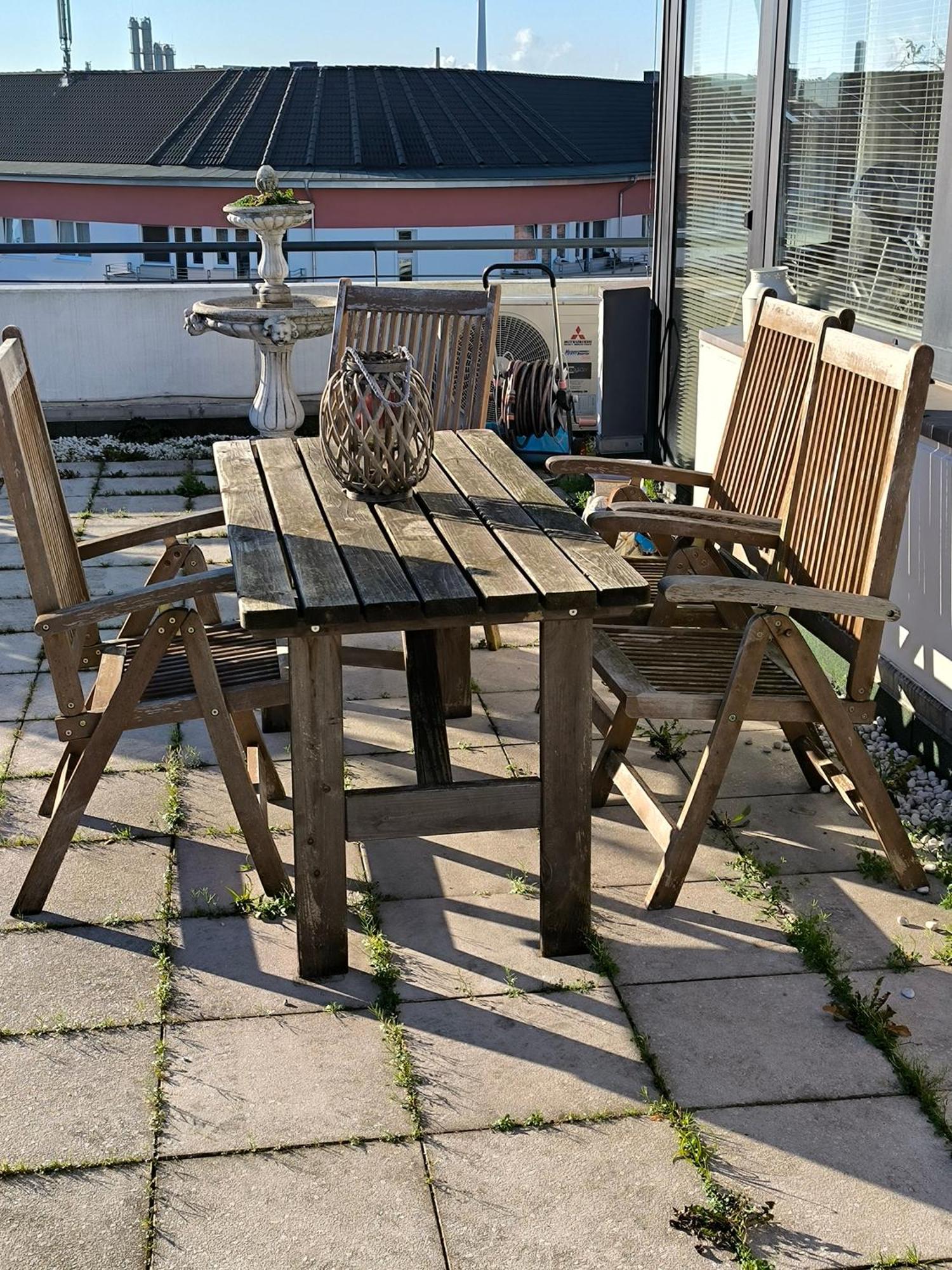 Im Herzen Von Wiesdorf- Blick Auf Das Bayer-Kreuz -Appartement Mit 2 Schlafzimmern-Fuer 3 Personen -Zentral Gelegen - Friedrich Ebert Platz 5A , 4Te Etage - Dachterrasse Und Sauna - Kaution Pflicht - Leverkusen Bagian luar foto